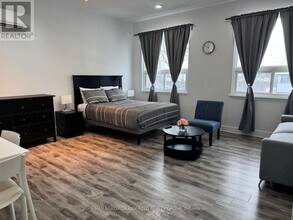 14 Wyvern Rd in Toronto, ON - Building Photo - Building Photo