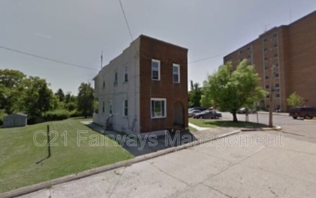 property at 258 Waddell Ave