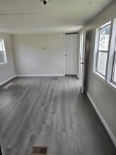 99 Arcadia Dr in Lafayette, NJ - Building Photo - Building Photo