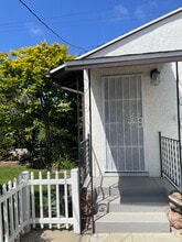 1518 S Carmelina Ave, Unit 1-2 in Los Angeles, CA - Building Photo - Building Photo