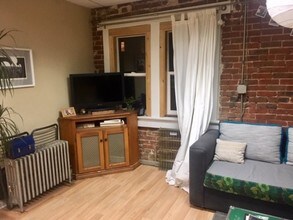 1560 Detroit St, Unit C in Denver, CO - Building Photo - Building Photo