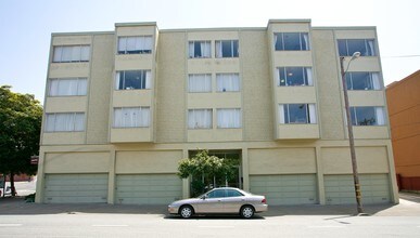 1 Cabrillo St in San Francisco, CA - Building Photo - Building Photo