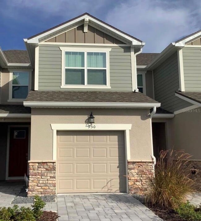 property at 950 Spring Palms Lp