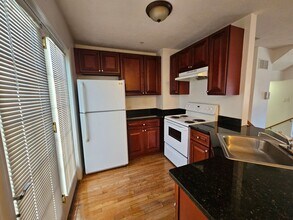 464 Fisk St in Pittsburgh, PA - Building Photo - Building Photo
