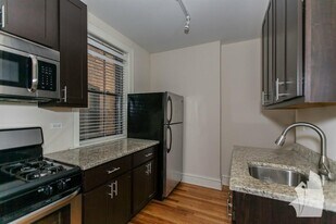2177 W Giddings St, Unit 2175-1 in Chicago, IL - Building Photo