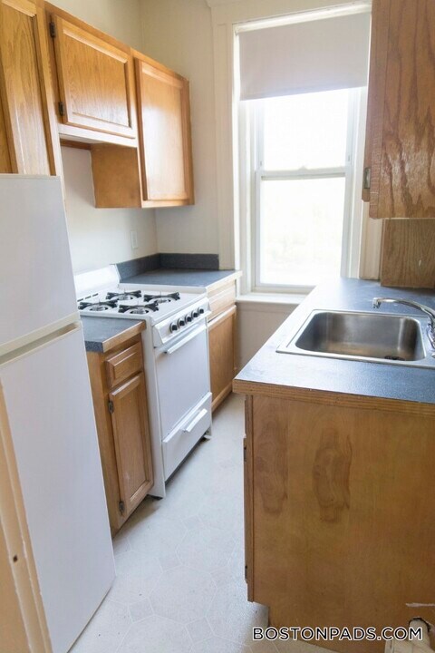 1175 Boylston St in Boston, MA - Building Photo