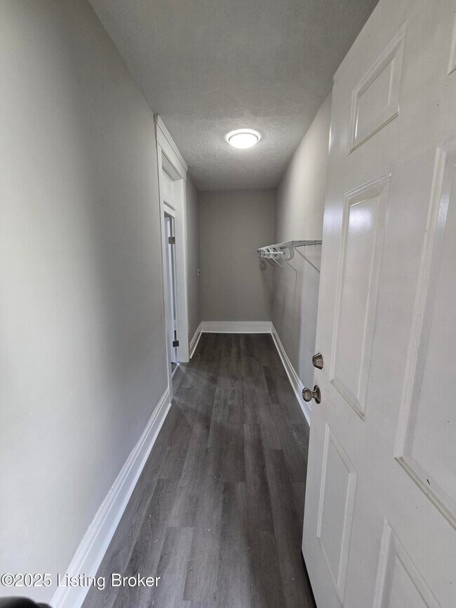 1542 Garland Ave in Louisville, KY - Building Photo - Building Photo