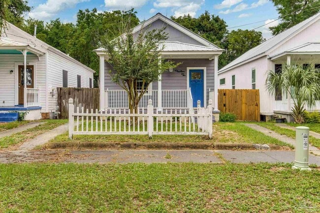 property at 1410 E Gadsden St