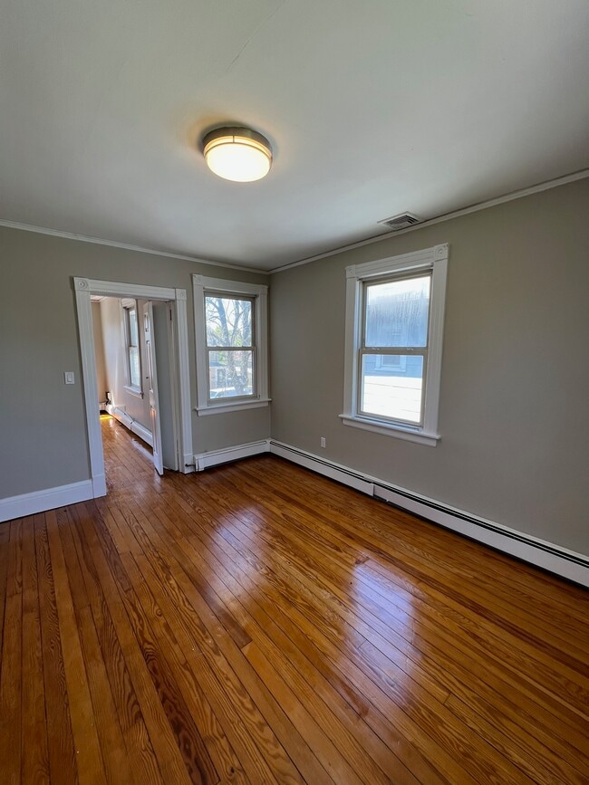18 Reimer St in Raritan, NJ - Building Photo - Building Photo