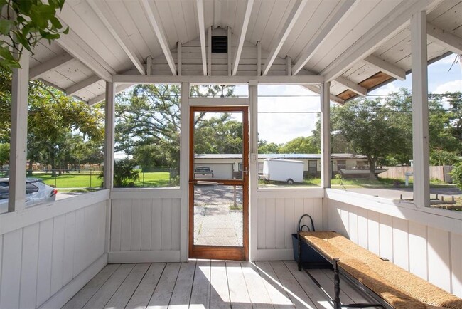 1840 51st St S in Gulfport, FL - Building Photo - Building Photo