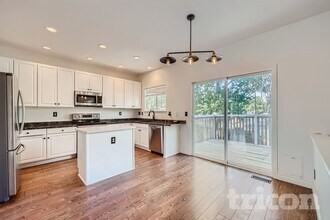 12342 S Nate Cir in Parker, CO - Foto de edificio - Building Photo