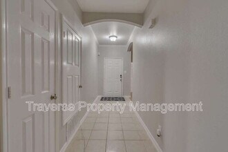 5160 Senator Dr in Fort Worth, TX - Building Photo - Building Photo