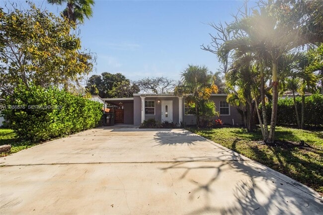 property at 1632 NW 6th Ave