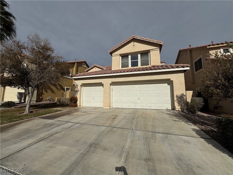 816 Canterbury Cross Pl, Unit AUCPZC in Las Vegas, NV - Building Photo