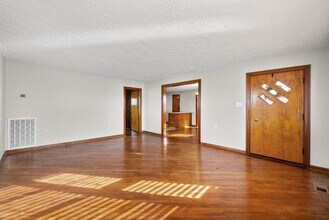 4540 Canton Pike in Hopkinsville, KY - Building Photo - Building Photo