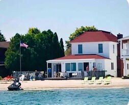 2898 Edgemere Dr in Rochester, NY - Building Photo