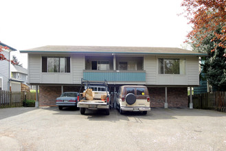 2132 SE Salmon St in Portland, OR - Foto de edificio - Building Photo