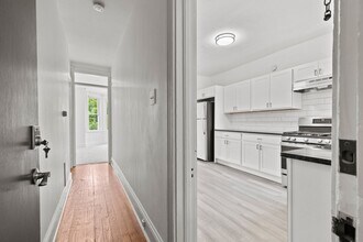 321 College Ave in Lancaster, PA - Building Photo - Building Photo