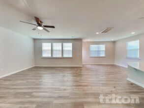 112 Fennec Dr in Fountain Inn, SC - Foto de edificio - Building Photo