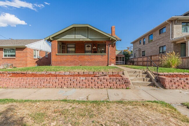 1326 S Pennsylvania St in Denver, CO - Building Photo - Building Photo