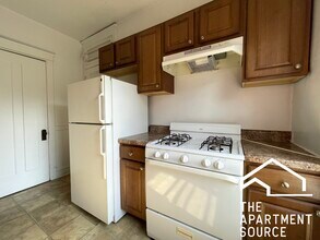 2530 N Kedzie Blvd, Unit 1N in Chicago, IL - Building Photo - Building Photo