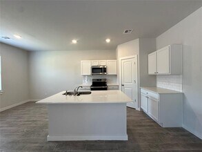 17991 Lantana Loop in Oklahoma City, OK - Building Photo - Building Photo