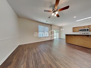 70 Summer Hill Way in Richmond Hill, GA - Building Photo - Building Photo