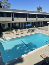 Park Royal Apartments in Anaheim, CA - Building Photo - Building Photo