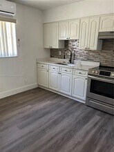 905 NW 5th St in Fort Lauderdale, FL - Building Photo - Building Photo