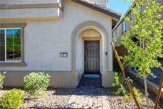 10618 Sariah Skye Ave in Las Vegas, NV - Building Photo - Building Photo