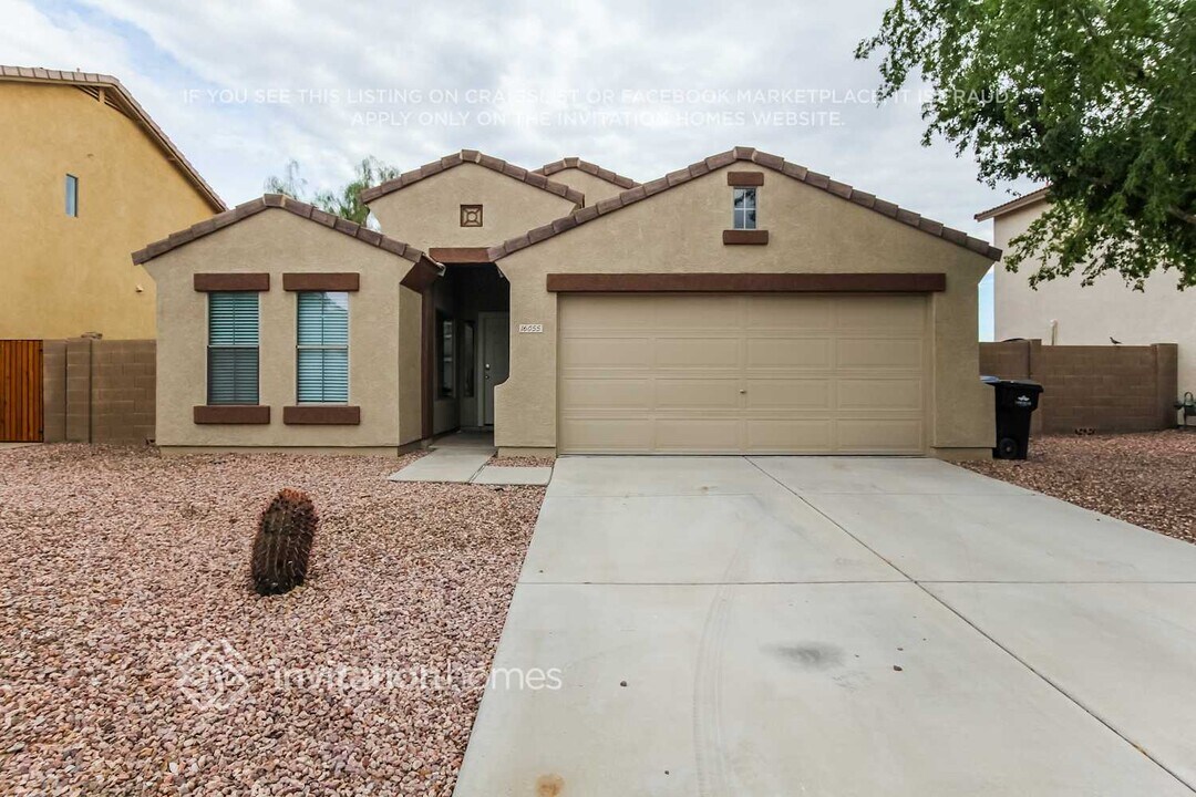 16055 W Acapulco Ln in Surprise, AZ - Building Photo
