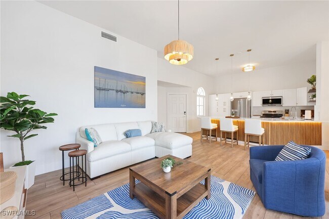 property at 2711 Citrus Lake Dr