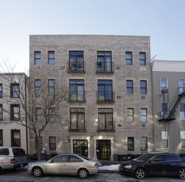 50-52 India St in Brooklyn, NY - Building Photo - Building Photo