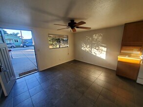 648 Goodhope St in Oak View, CA - Building Photo - Building Photo