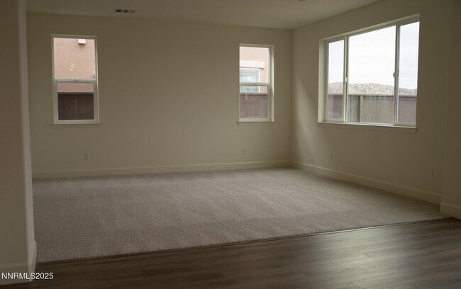 1752 Eagle Landing Dr in Sparks, NV - Building Photo - Building Photo