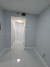 4655 Palm Ave in Hialeah, FL - Building Photo - Building Photo
