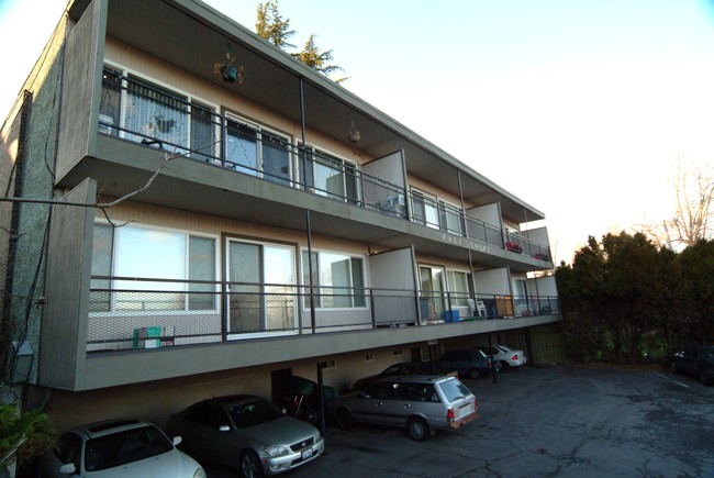 11425 Military Rd S in Seattle, WA - Foto de edificio - Building Photo