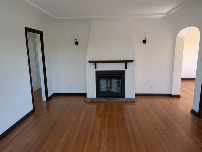 436 Orizaba Ave, Unit 436 Orizaba