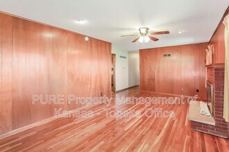 3445 SE 45th St in Topeka, KS - Building Photo - Building Photo