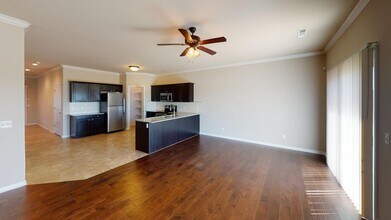 2731 W Shasta Rd in Rogers, AR - Building Photo - Building Photo