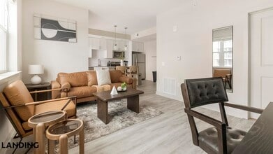 1216 N Atlantic Ave, Unit 202 in Daytona Beach, FL - Building Photo - Building Photo