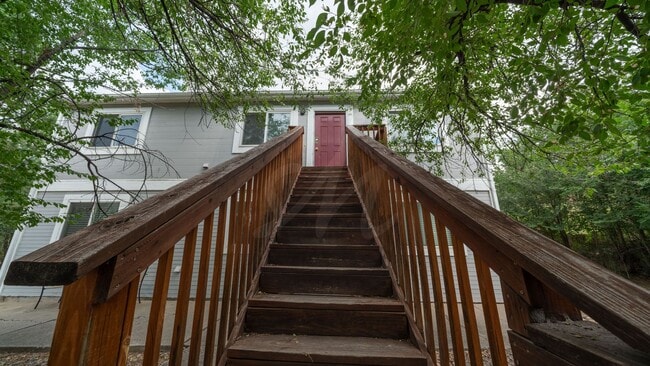 2580 W Bijou St in Colorado Springs, CO - Building Photo - Building Photo