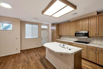 3421 El Camino Real in Atherton, CA - Building Photo - Building Photo