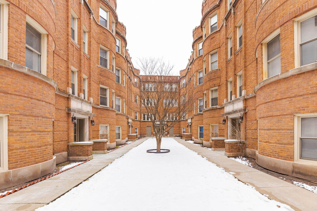 Kenmore Vista Apartments in Chicago, IL - Foto de edificio