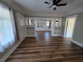 218 W 58th St in Los Angeles, CA - Building Photo - Building Photo