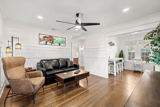 401 Alhambra Blvd in Sacramento, CA - Building Photo - Building Photo