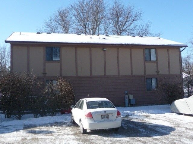 2609 Smithfield Dr, Unit 2 in Fitchburg, WI - Building Photo - Building Photo