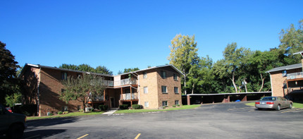 Penfield Skyline Apartments in Penfield, NY - Building Photo - Building Photo