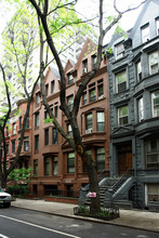 57 W 90th St in New York, NY - Building Photo - Building Photo