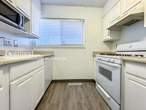 8003 Wolff St in Westminster, CO - Building Photo - Building Photo